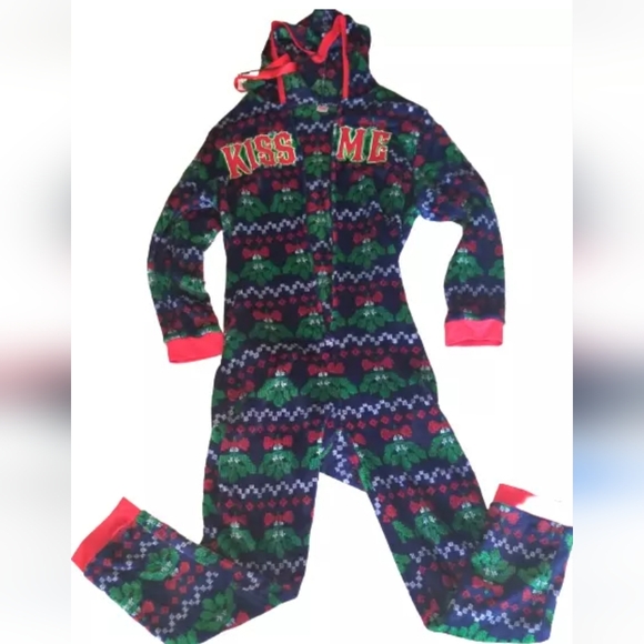 MISTLETOE ONESIE PAJAMAS - Picture 2 of 16